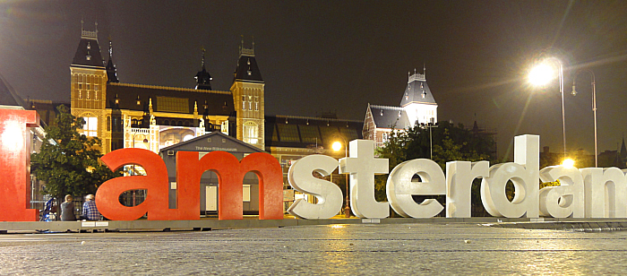 הו מטרו קלאסטר – אמסטרדם זה מקום לא רע ללמוד עליך